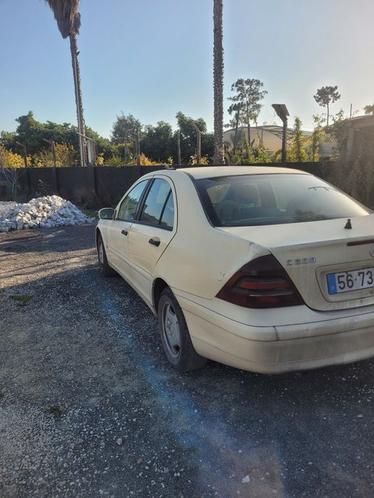 Mercedes-benz c 200cdi