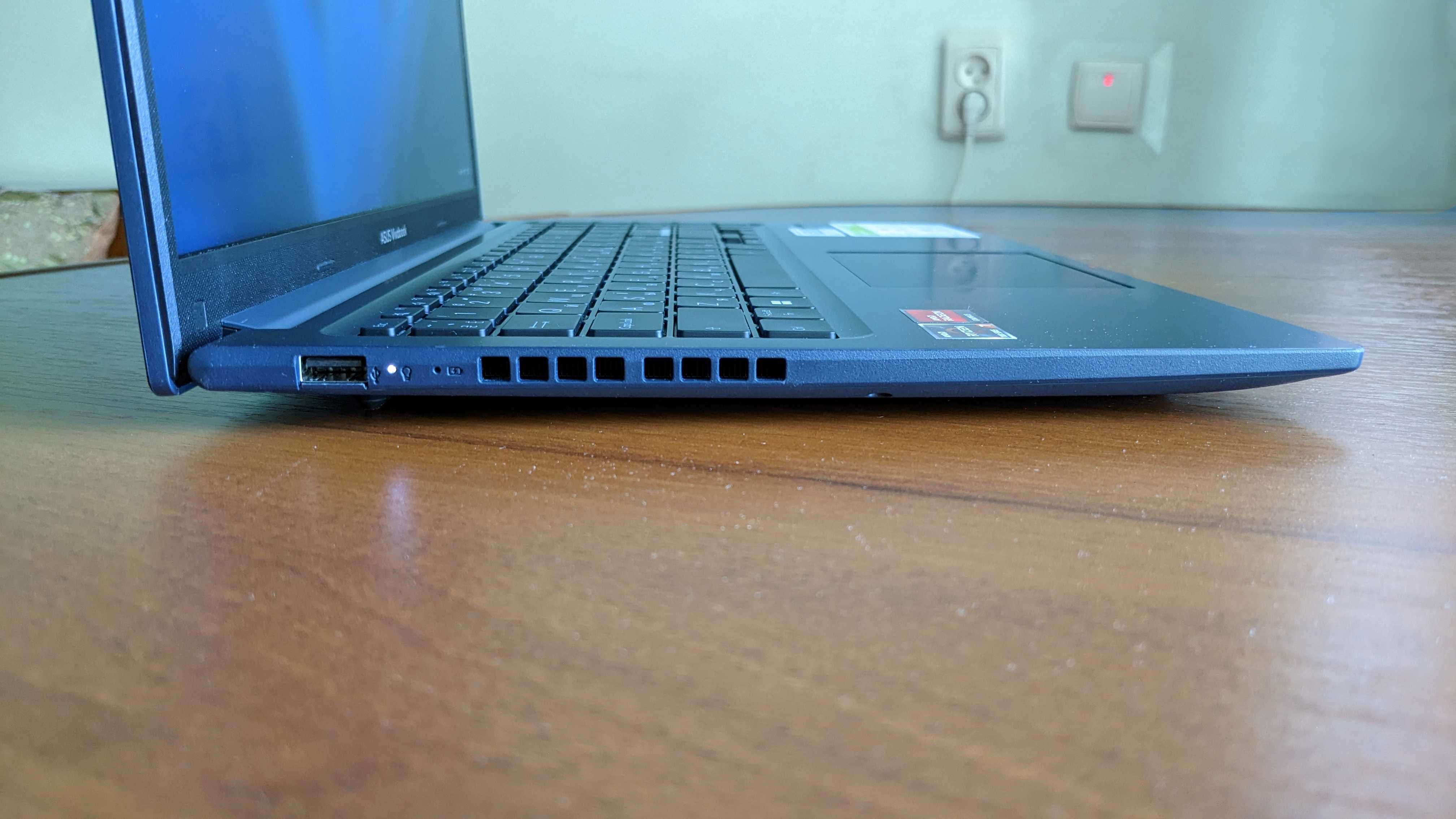 Ноутбук ASUS Vivobook 15 M1502YA-BQ112