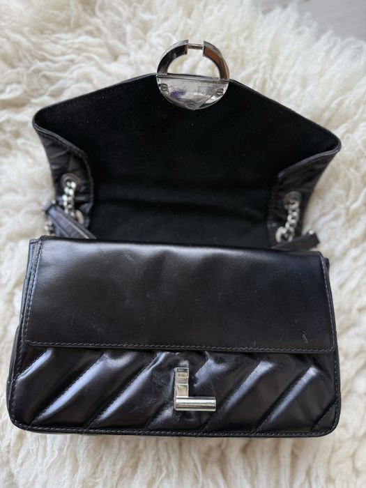 Чорна шкіряна сумочка сумка кросбоди Sandro Paris