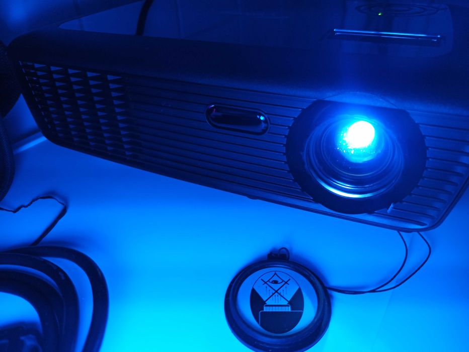 Profesjonalny projektor OPTOMA ES526