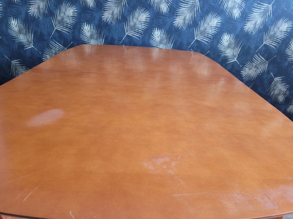 Stół rozkładany z krzesłami LATZKE