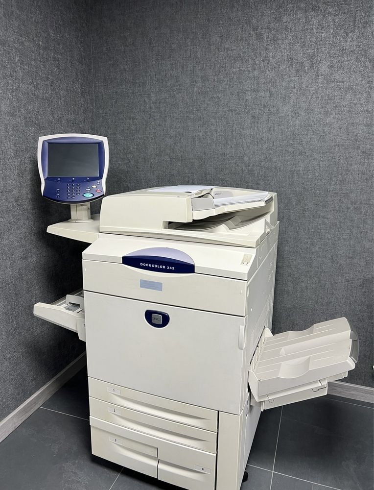 XEROX DocuColor 242