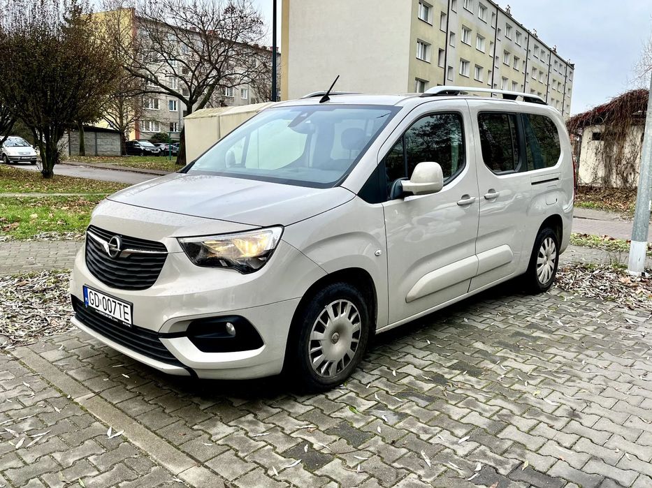 Opel Combo Opel Combo Life XL 2019 | 7 osobowy | benzyna 1.2 | bezwypadkowy