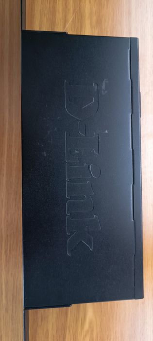 D-Link DGS-1016D switch 16 portas