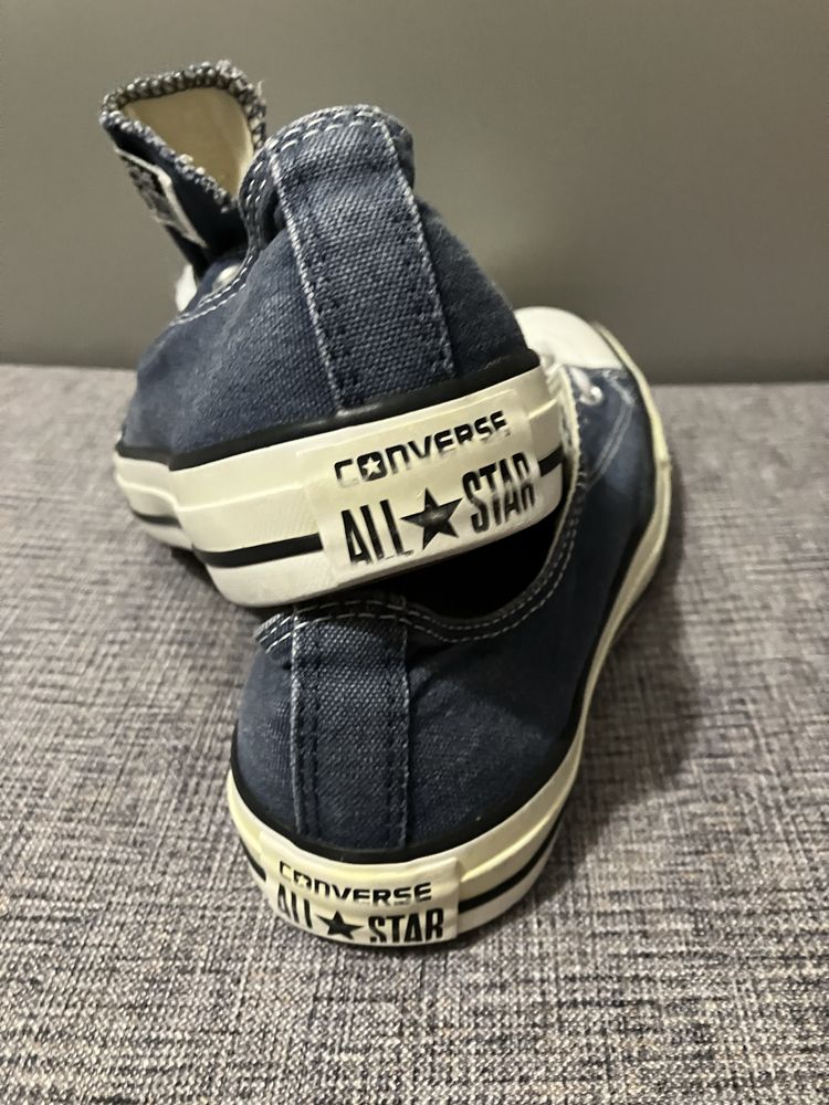 Продам кеди converse