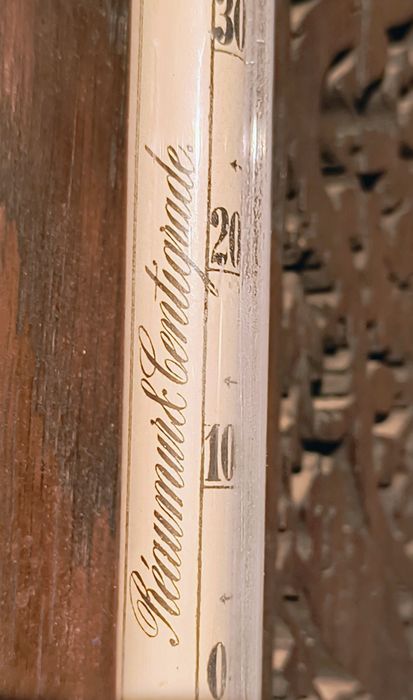 Zabytkowy termometr z przełomu XIX i XX w. Skala Réaumura i Celcjusza