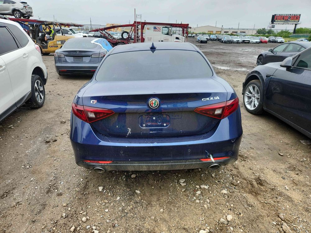 Alfa Romeo Giulia, Ti Q4