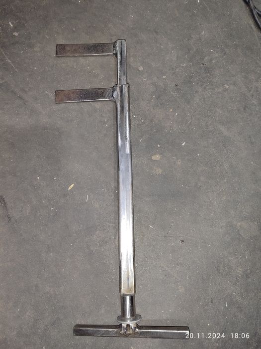 2 дзеркала, б/в, струбцина для монтажу саленблоків, патрон дрелі