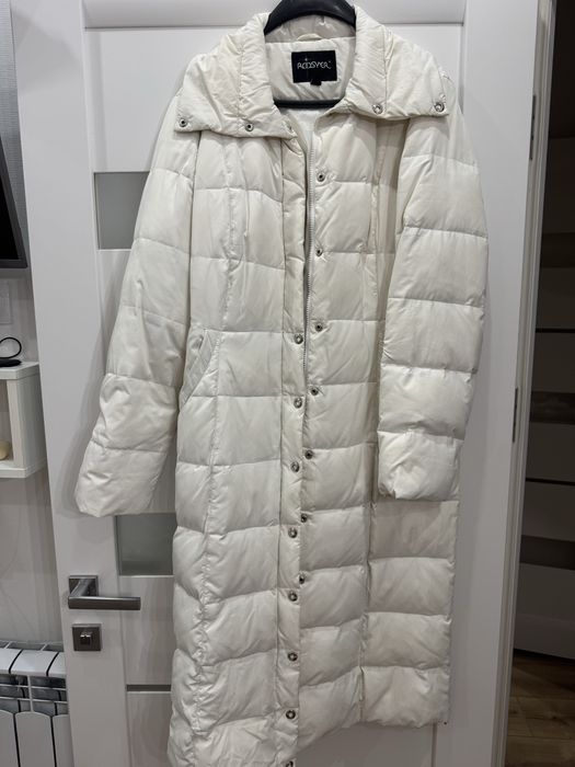 Пуховик жіночий