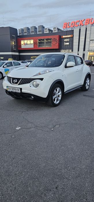 Продам авто Nissan Juke 2013