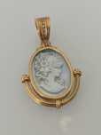 Medalha em ouro de 19,2kt com madrepérola