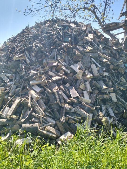 Продаж дров кому потрібно