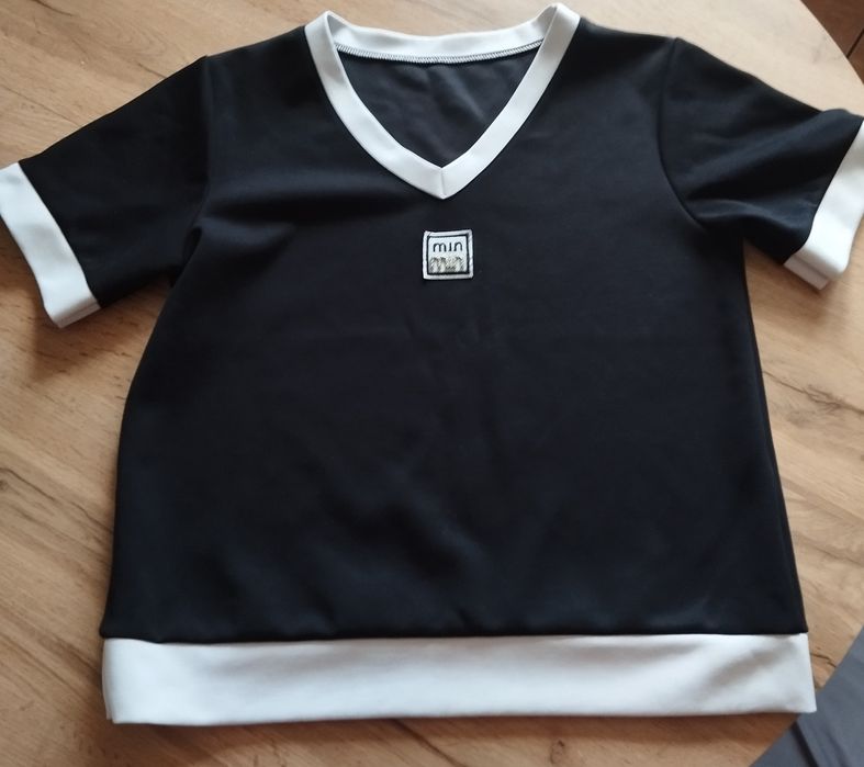 Czarno biała koszulka