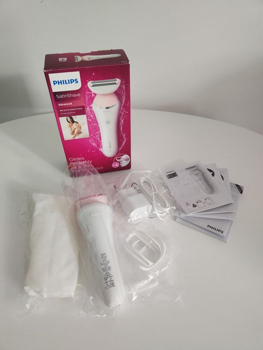 Golarka Philips BRL140