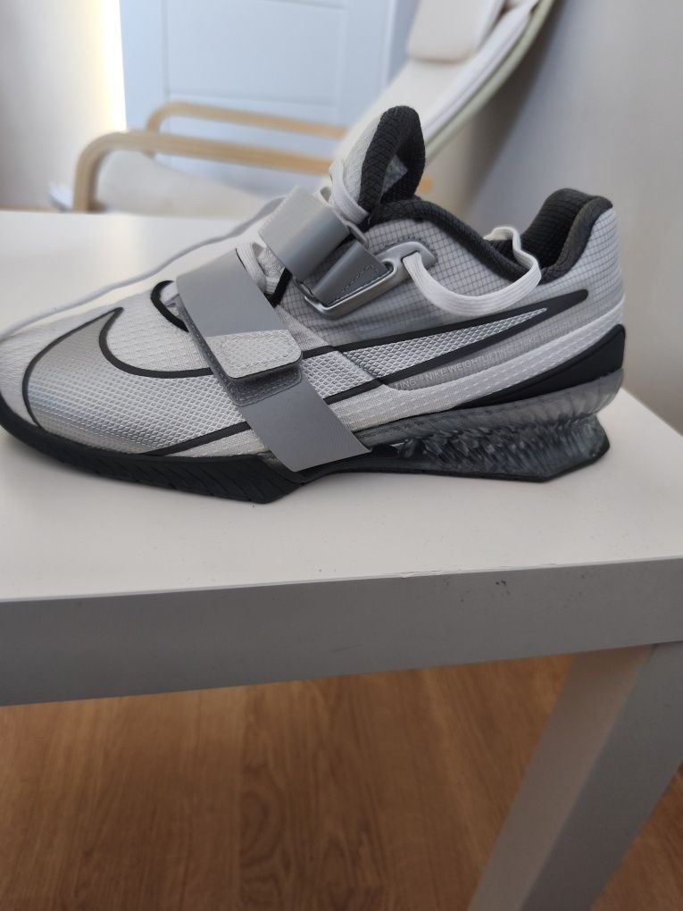 Buty do podnoszenia ciężarów Nike Romaleos 4
