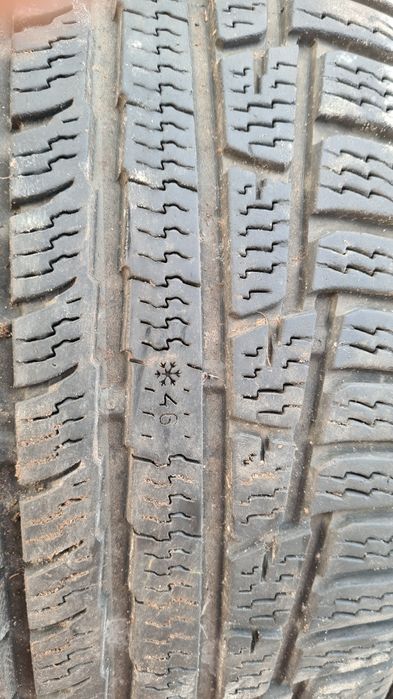 Продам 4 диска Aluett. R17, 5x112, 7.5J з зимовою резиною 225/50 R17.