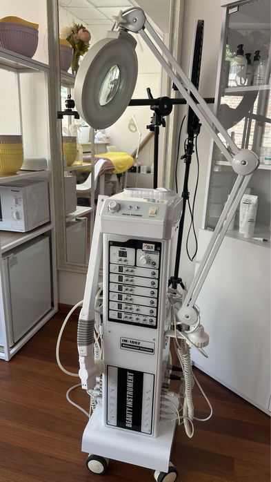 Косметологічний аппарат/комбайн ІМ 1002