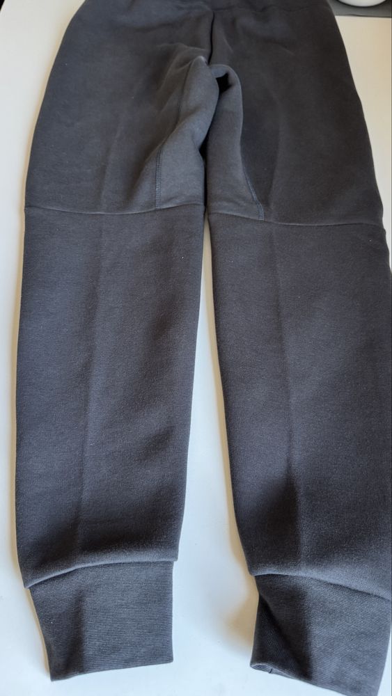 Nike Tech Fleece Anthracite w rozmiarze S drill black joggers