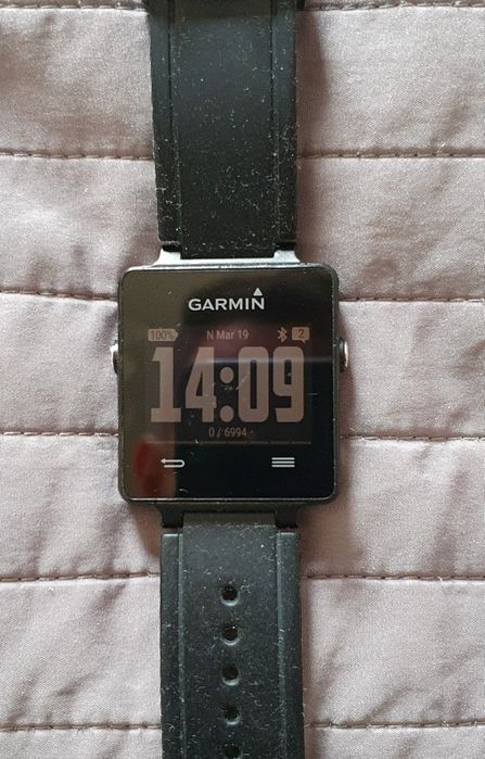 Używany smartwach Garmin Vivoactive gen.1 z GPS