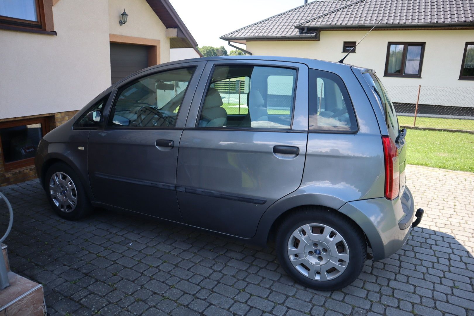 Fiat IDEA 1.4 rocznik 2004