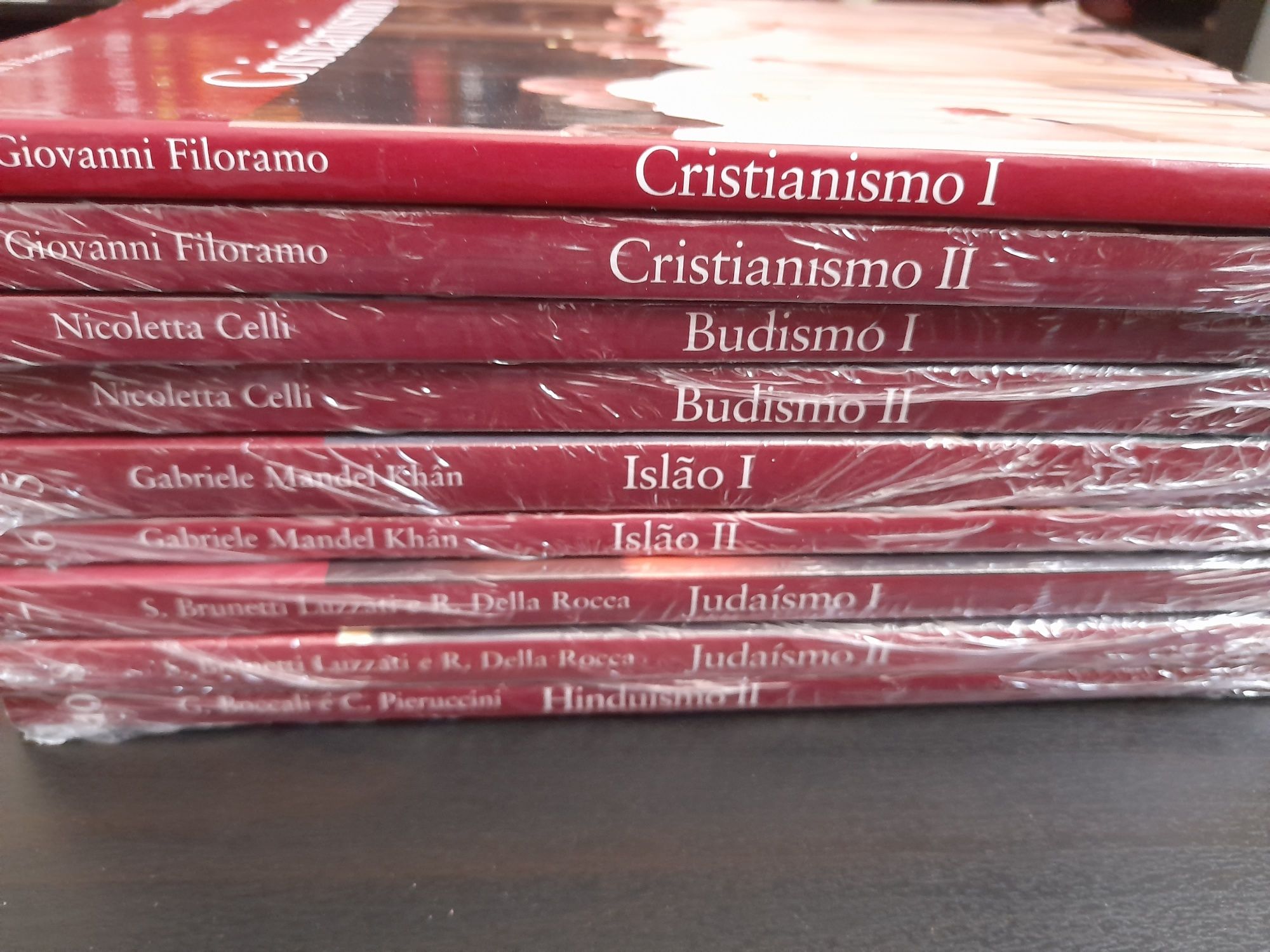 Coleção "Dicionários das Religiões"