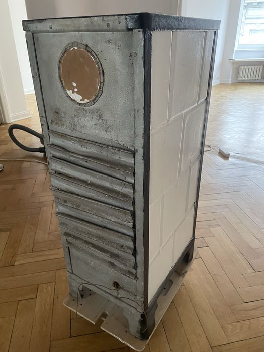 Piec kaflowy elektryczny zeliwny