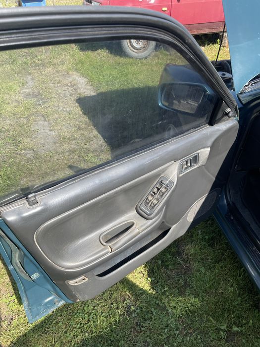Mazda 323 bg.