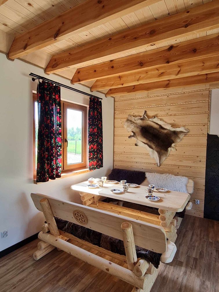 Domek w stylu góralskim z widokiem na jezioro  jacuzzi