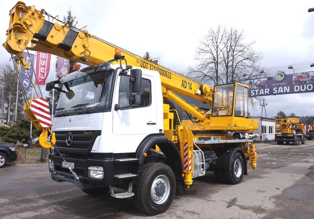 Mercedes-Benz 4X4  Żuraw CKD AD 14 Dźwig