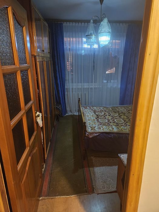 Сдам комнату в центре возле Днепра