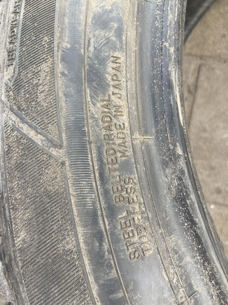 Шини літні R20 235/55 Dunlop (ціна за скат)