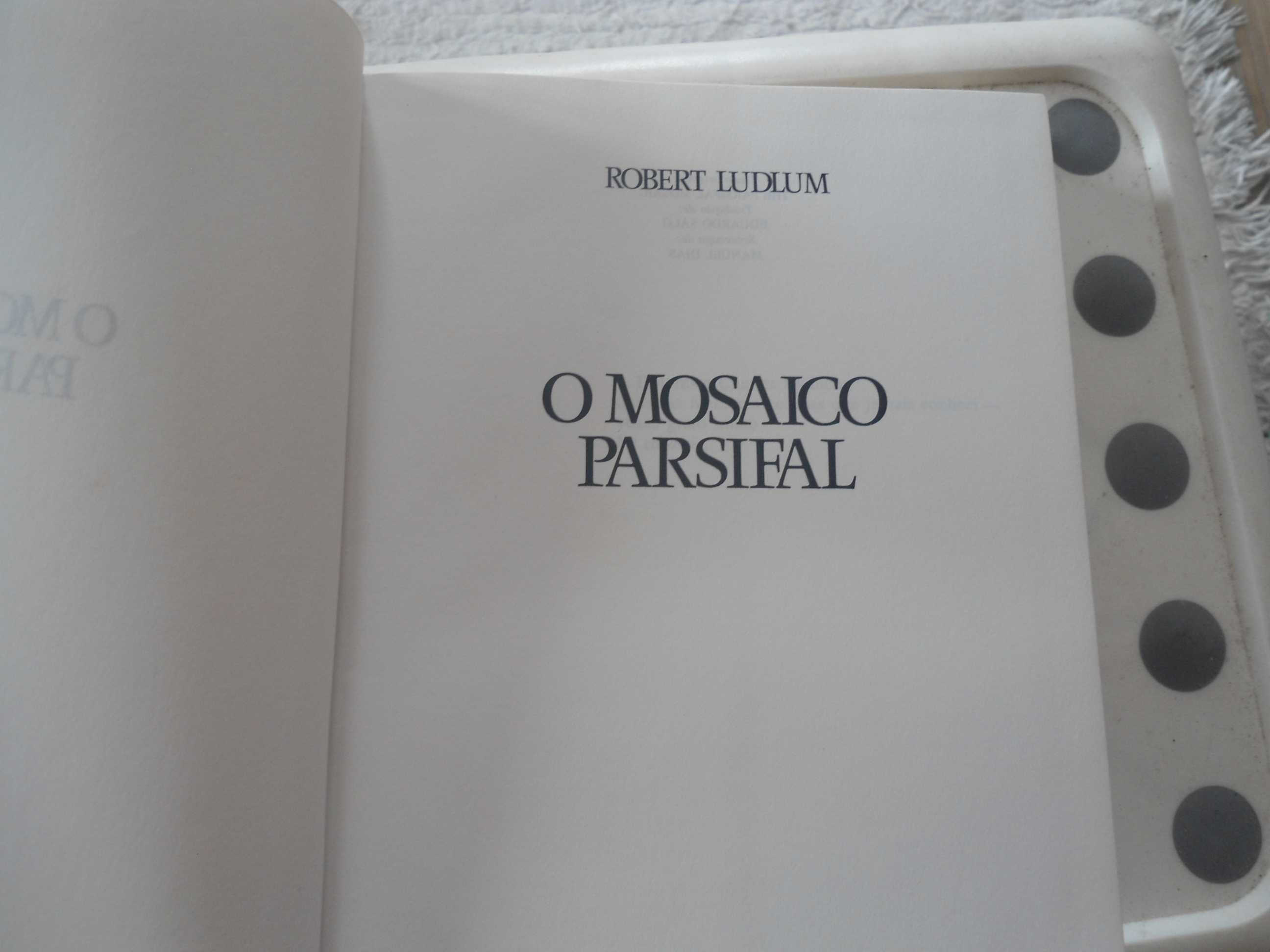 O Mosaico Parsifal por Robert Ludlum
