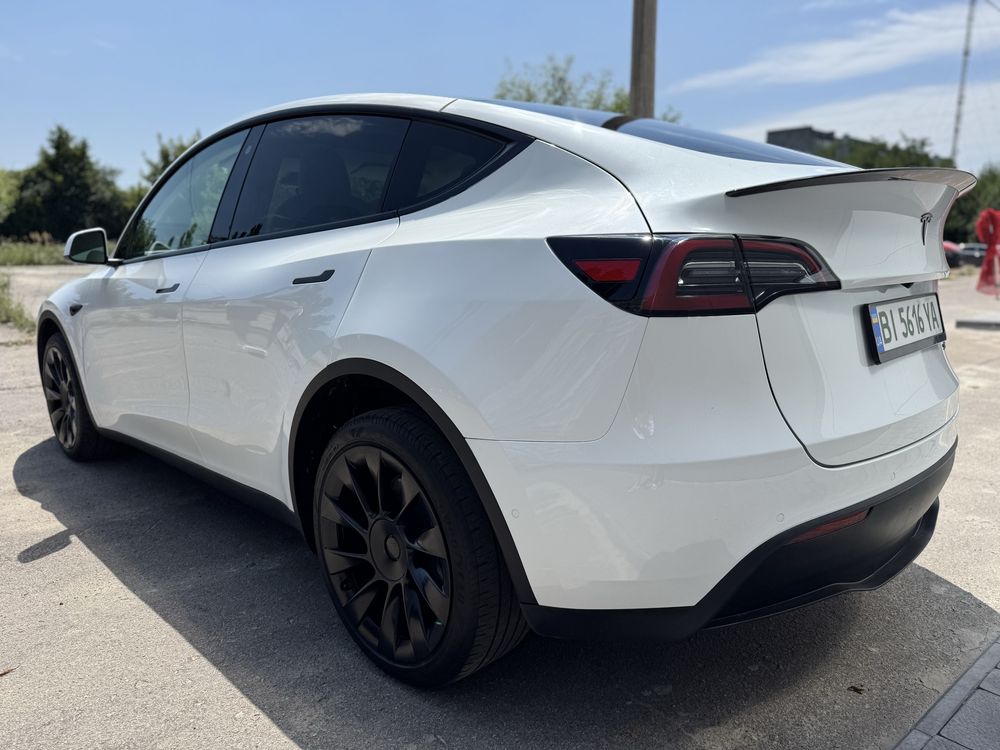 Tesla  Model  Y Longe Range 2022