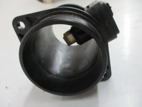 Medidor massa de ar / MAF RENAULT Megane III (BZ0_)