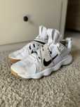 Buty sportowe do koszykówki Nike Hyperset White Black Gum