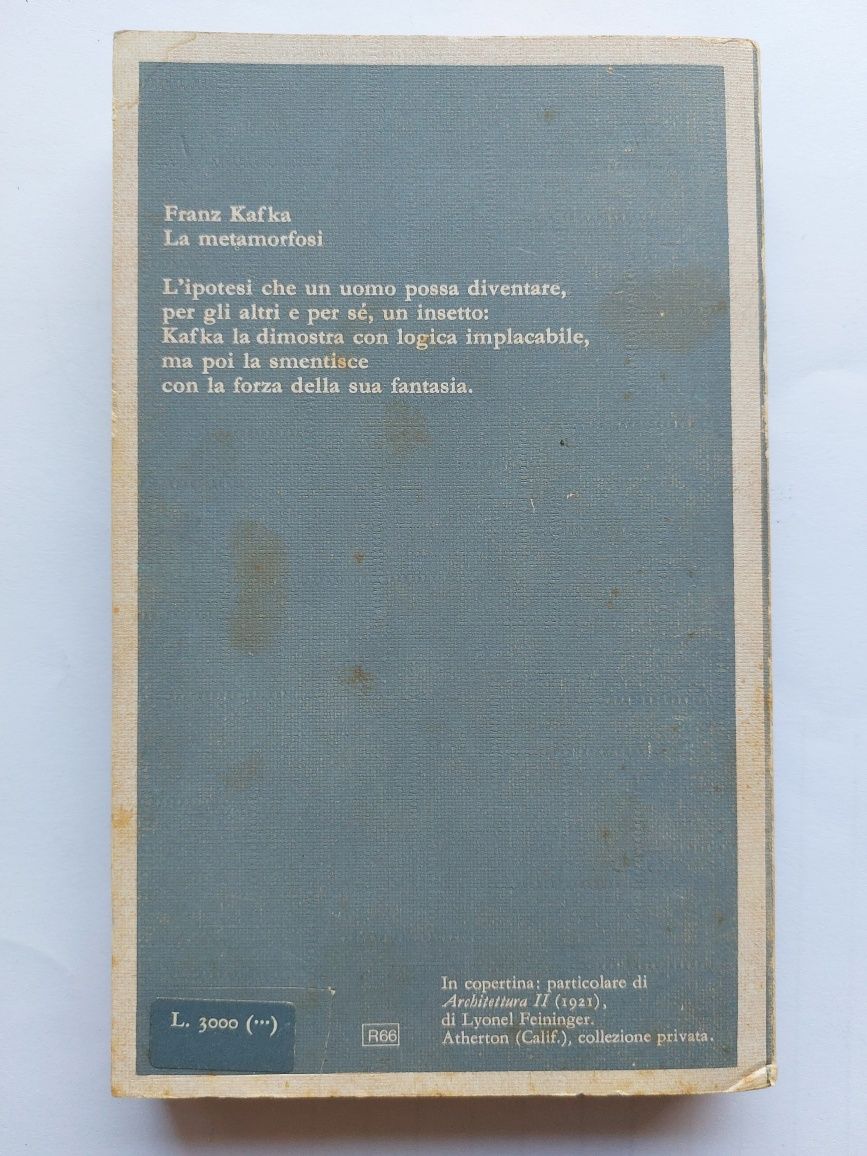 Książka po włosku. Franz Kafka La metamorfosi