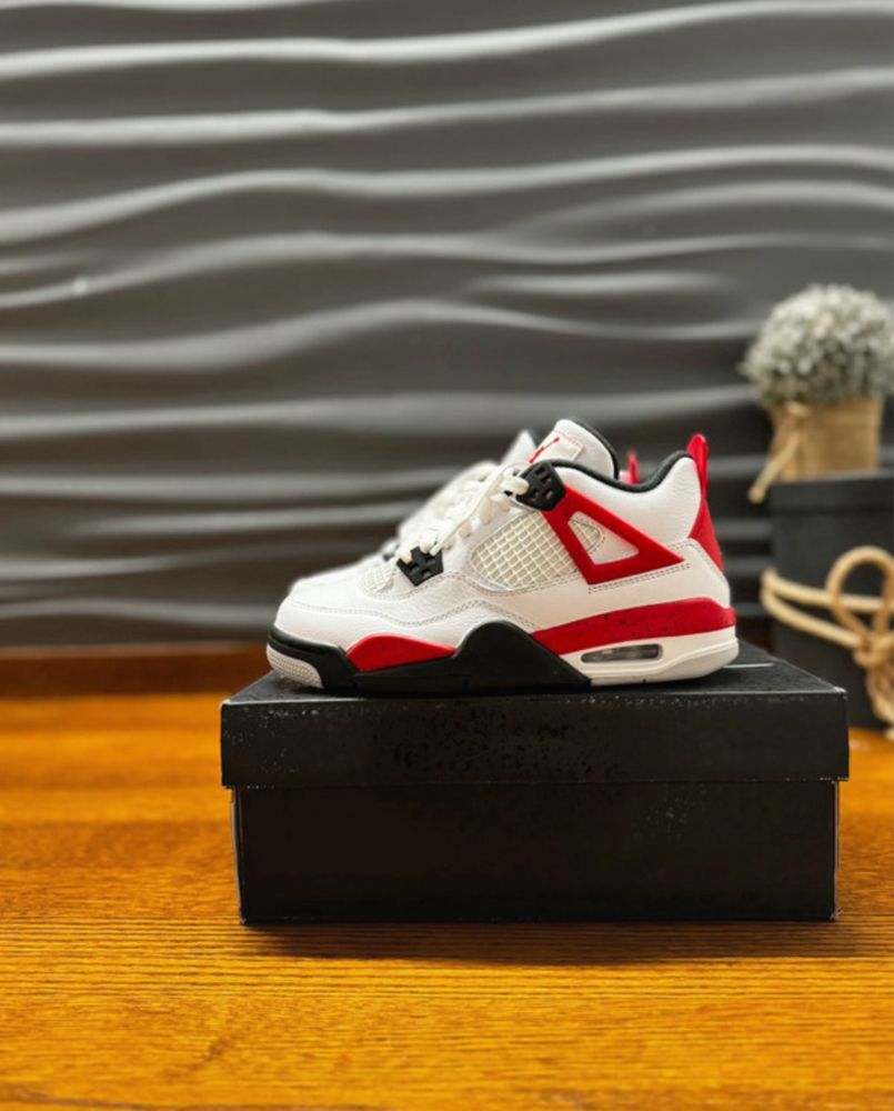 Air Jordan 4 Red Cement