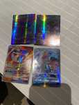 Cartas Pokémon brilhantes