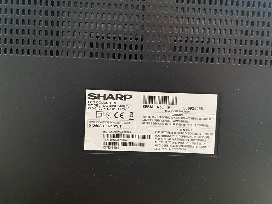Продам телевизор SHARP LC40 SH340E
