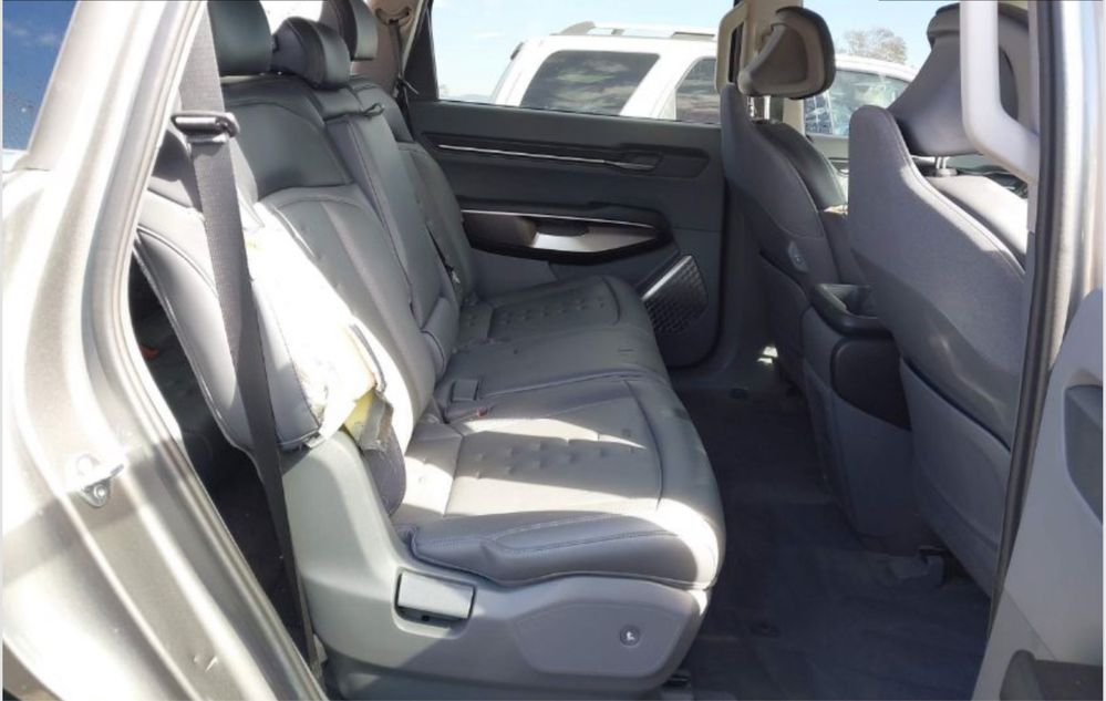 KIA EV9 11.2023 рік випуску