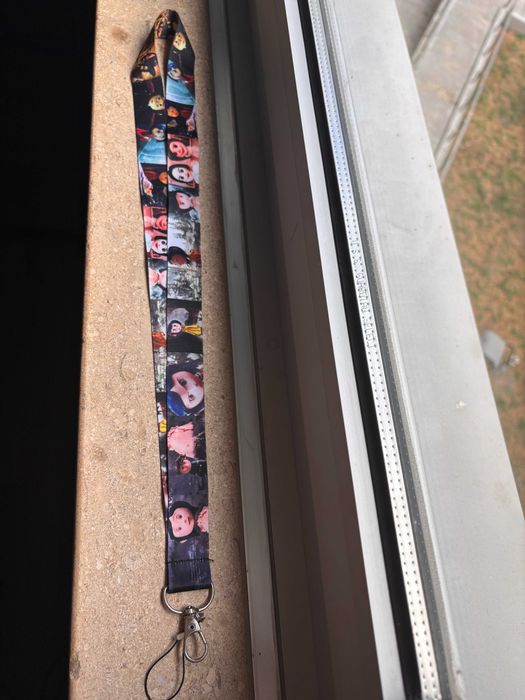 Fita Porta-Chaves / Porta-Cartões – Expressões Cartoon