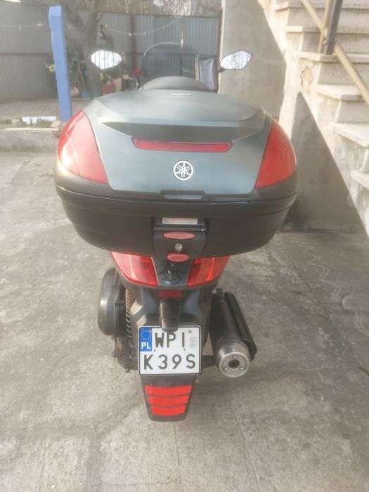 Yamaha x-max 125