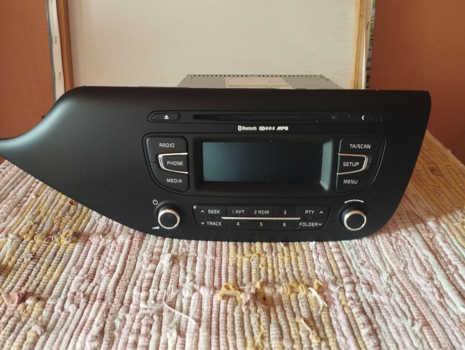 Auto Radio  para carro marca KIA CEED