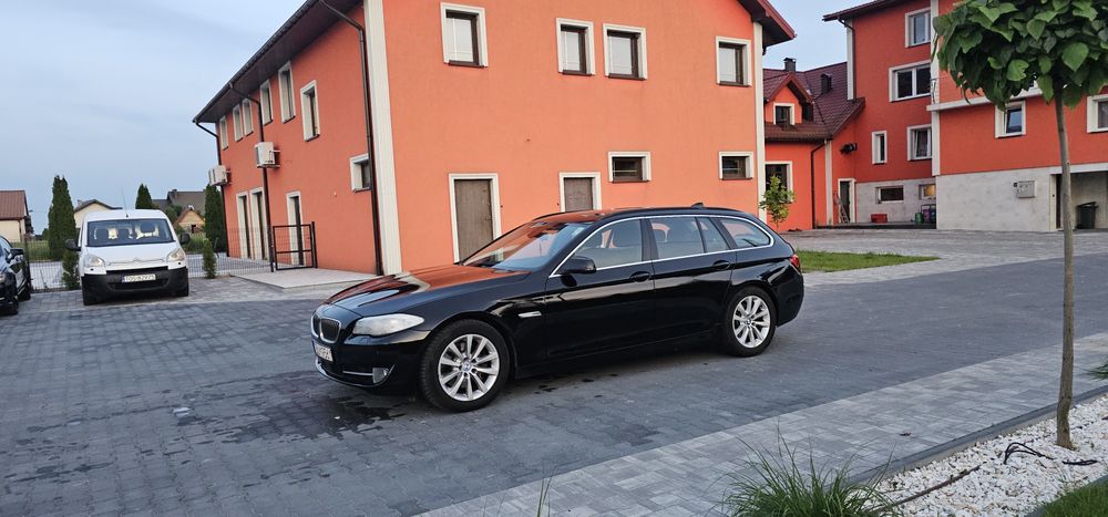Sprzedam BMW 5 F11 3.0 diesel  2011 Możliwa zamiana x-drive rok