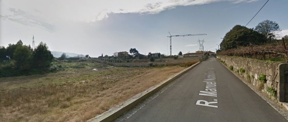 Sto Tirso, Sequeirô. Venda de 2000m2 a 8100m2 de terreno construção.