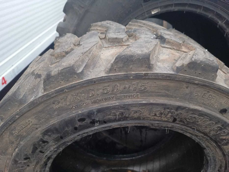 Opona przemysłowa 27x10.50-15 BKT ładowarka Cat Bobcat Gehl Mustang