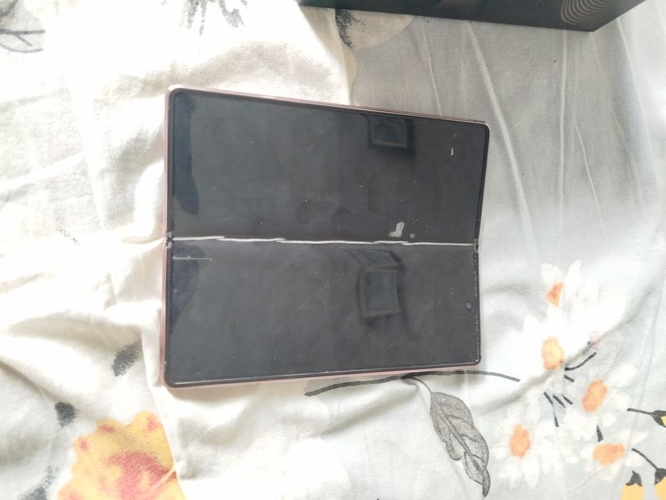 Samsung Z fold 2 12/256