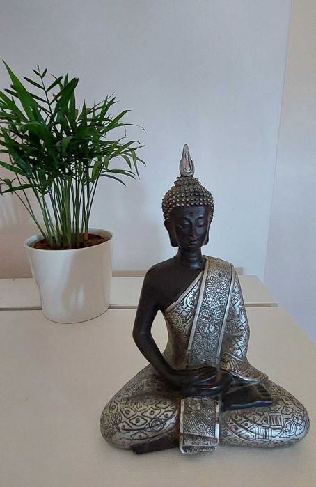 Vendo estatueta Buda - ótimo estado