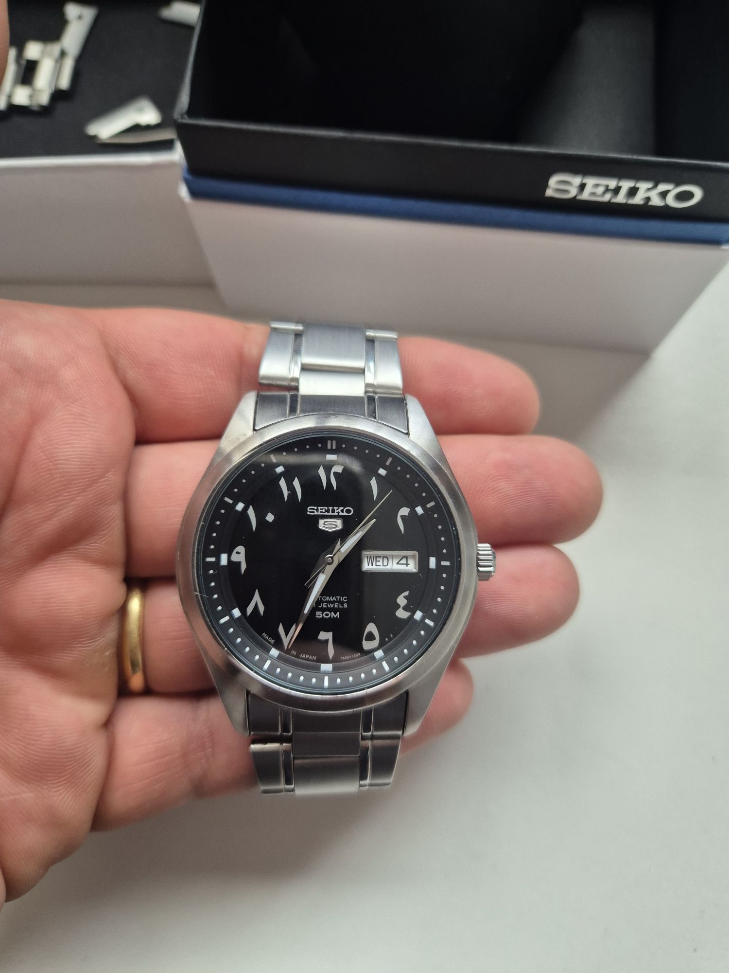 Seiko Arabic Dial automático
