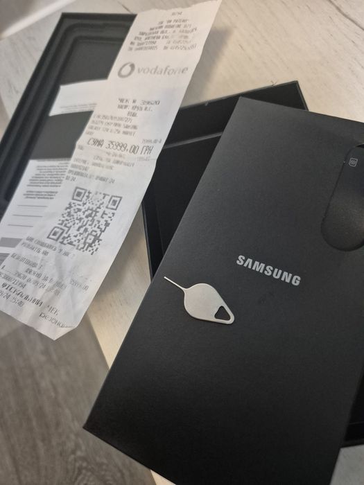 Samsung s24 8/256 гб